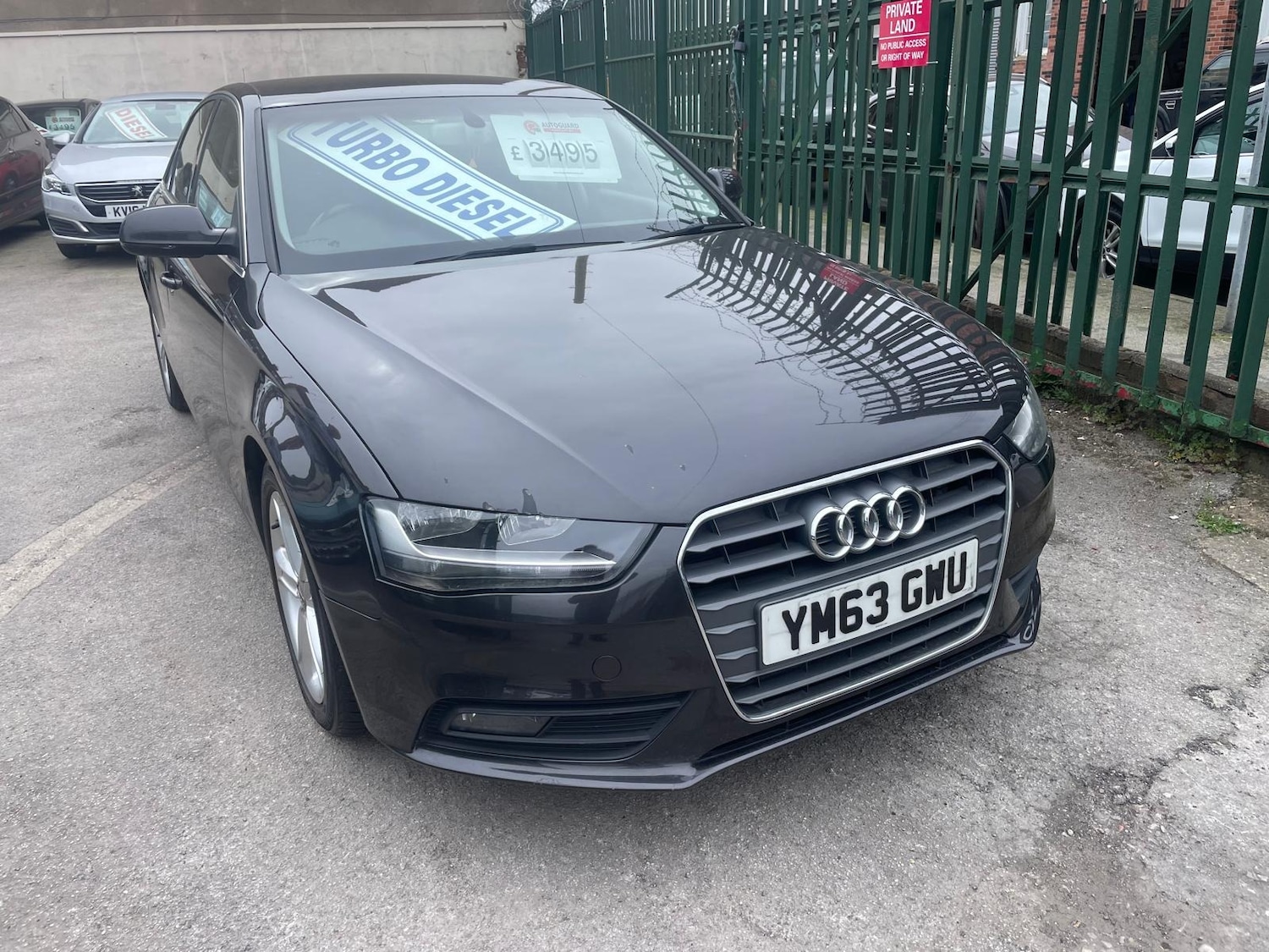 Used Audi A4 2014 for sale - 77997614: Photo 2