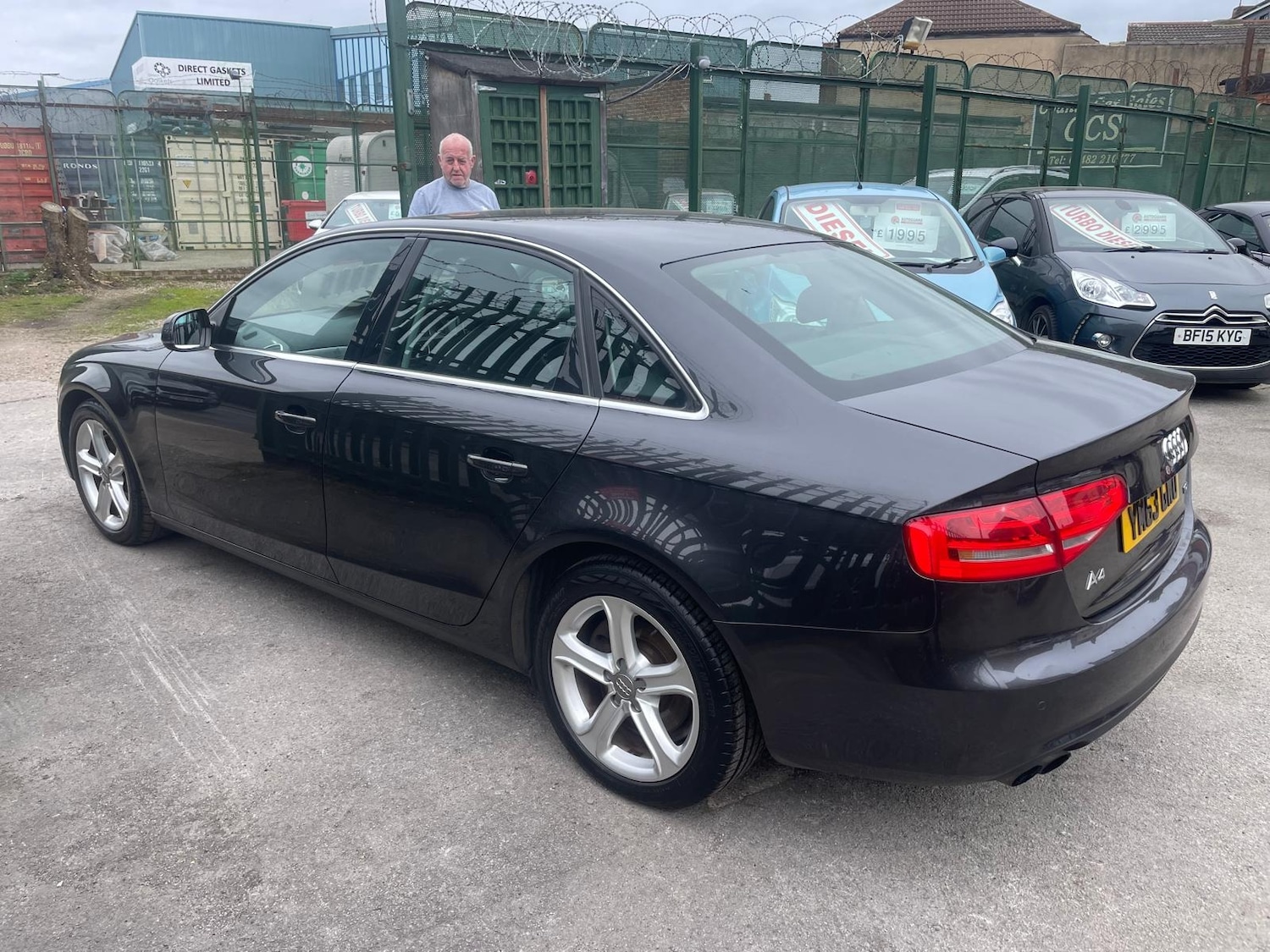 Used Audi A4 2014 for sale - 77997614: Photo 3