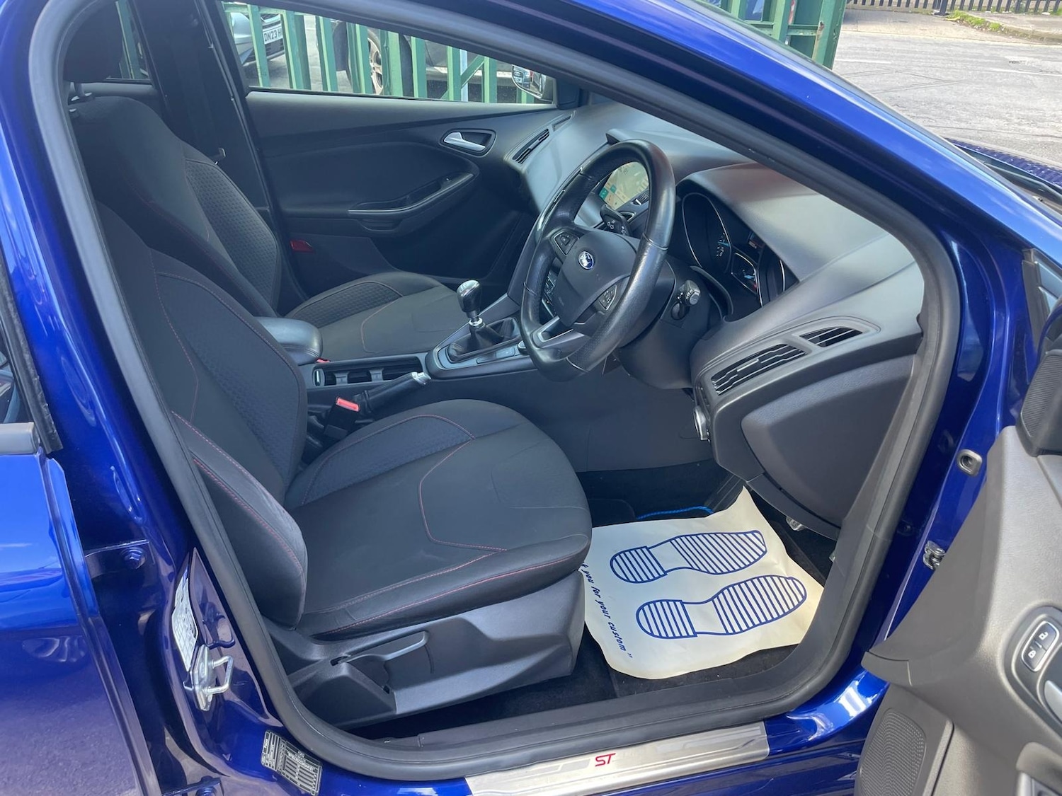 Used Ford Focus 2017 for sale - 78012790: Photo 12