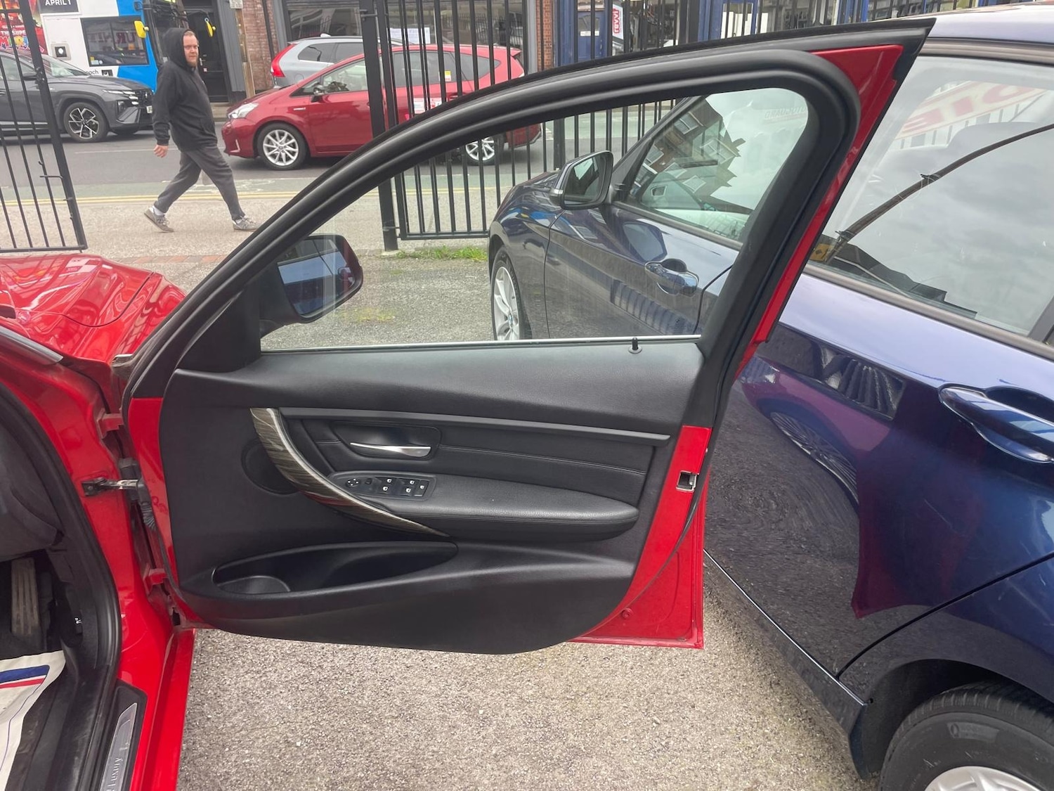 Used BMW 3 Series 2012 for sale - 77998775: Photo 11