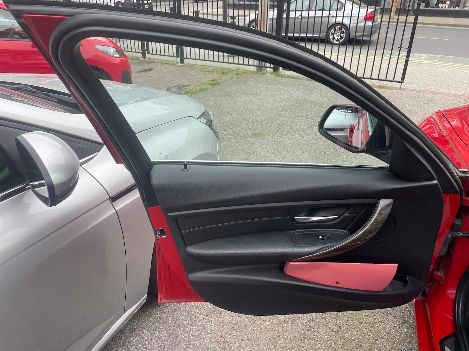 Used BMW 3 Series 2012 for sale - 77998775: Photo 16