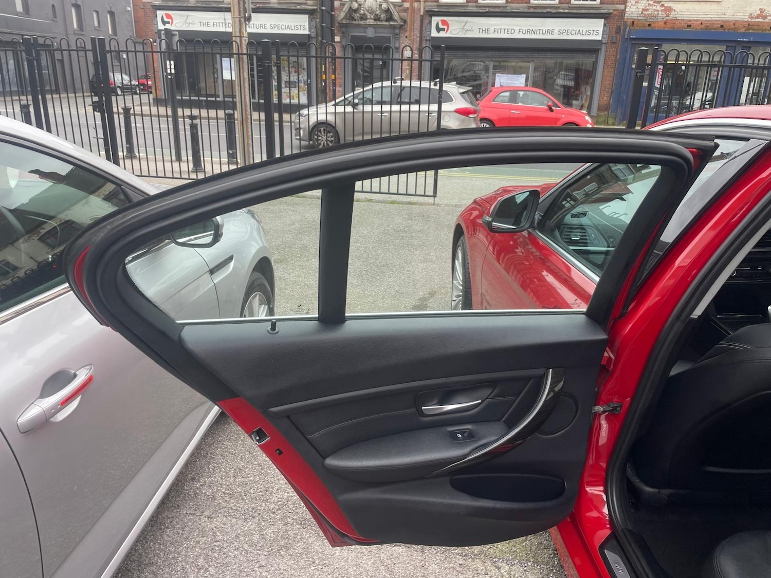 Used BMW 3 Series 2012 for sale - 77998775: Photo 18