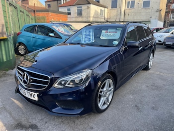 Used Mercedes-Benz E Class 2015 for sale - 77789910: Photo