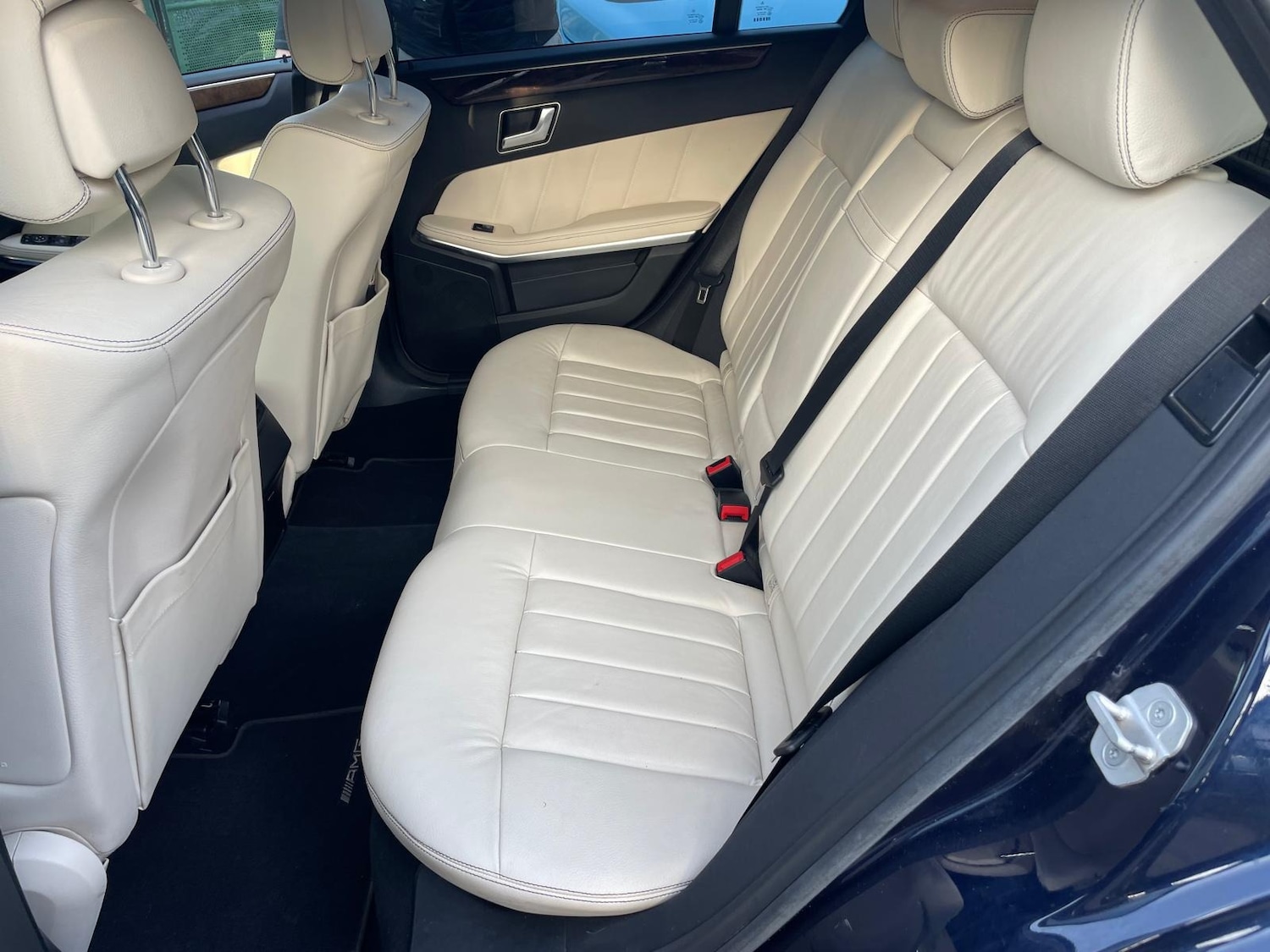 Used Mercedes-Benz E Class 2015 for sale - 77789910: Photo 24