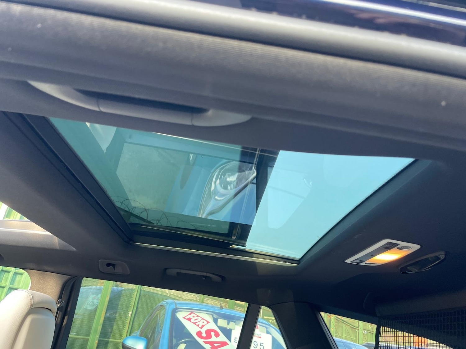 Used Mercedes-Benz E Class 2015 for sale - 77789910: Photo 32