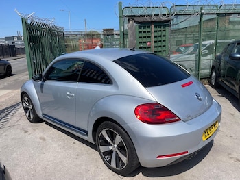 Used Volkswagen Beetle 2015 for sale - 79160129: Photo