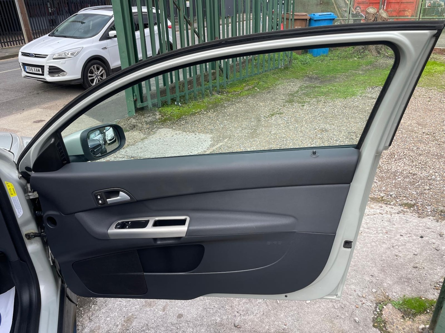 Used Volvo C30 2007 for sale - 76375038: Photo 14