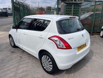 Used Suzuki Swift 2012 for sale - 79299187: Photo