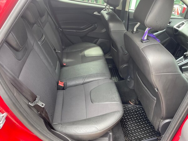 Used Ford Focus 2011 for sale - 75076070: Photo 10