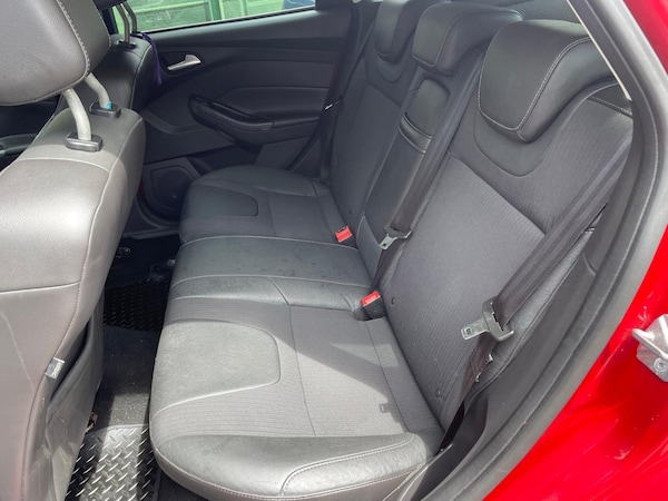 Used Ford Focus 2011 for sale - 75076070: Photo 12