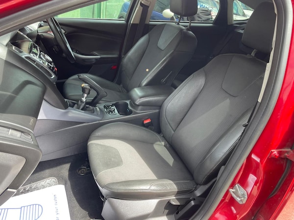 Used Ford Focus 2011 for sale - 75076070: Photo 14