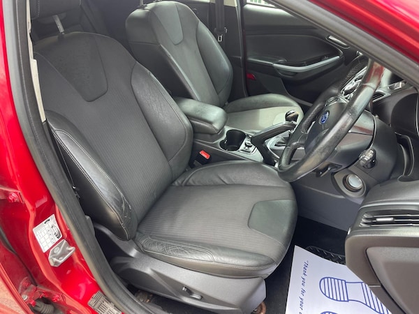 Used Ford Focus 2011 for sale - 75076070: Photo 18