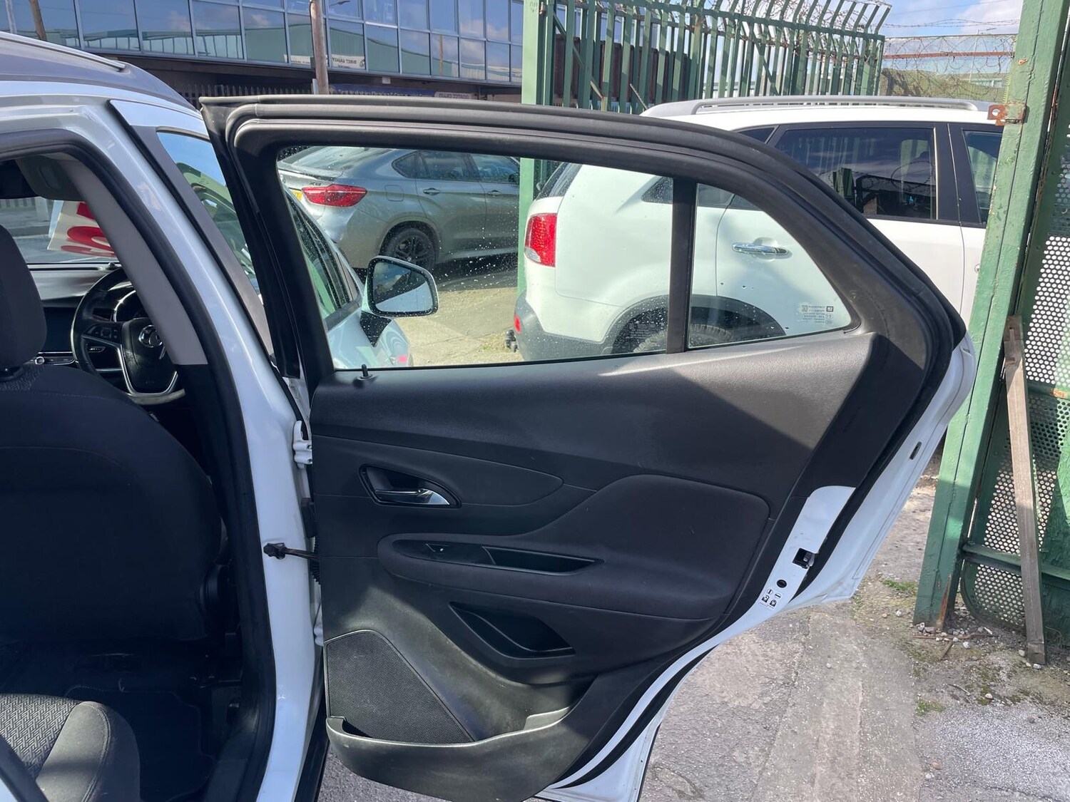 Used Vauxhall Mokka X 2017 for sale - 77831892: Photo 21