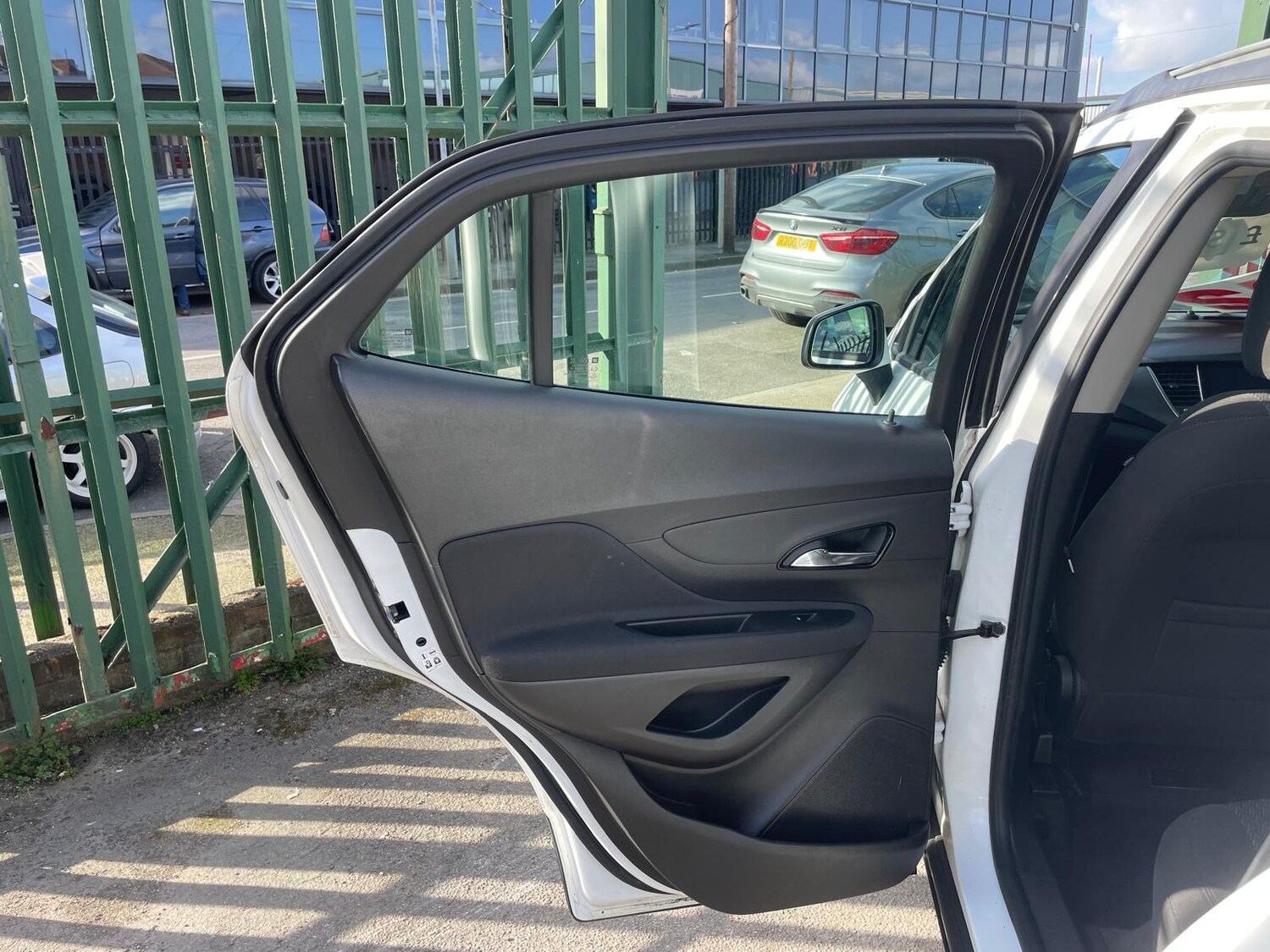 Used Vauxhall Mokka X 2017 for sale - 77831892: Photo 24