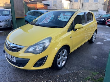 Vauxhall - Corsa
