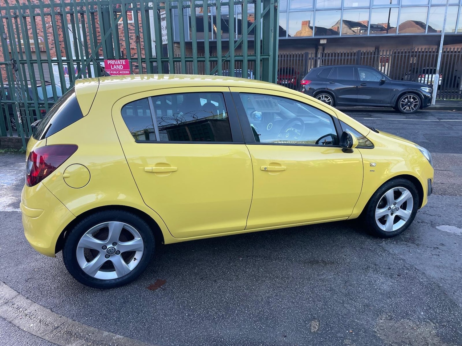 Used Vauxhall Corsa 2012 for sale - 76681558: Photo 7