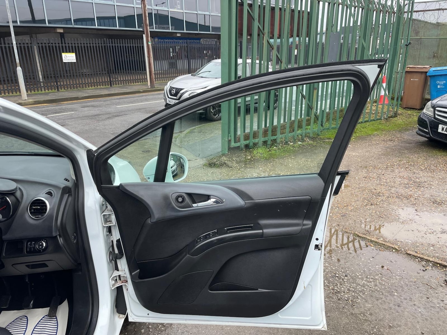 Used Vauxhall Meriva 2014 for sale - 77487268: Photo 11