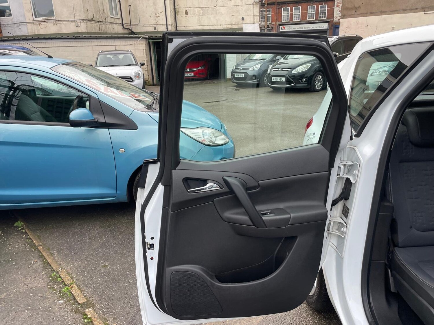 Used Vauxhall Meriva 2014 for sale - 77487268: Photo 23