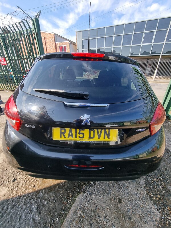 Used Peugeot 208 2015 for sale - 74359764: Photo 5