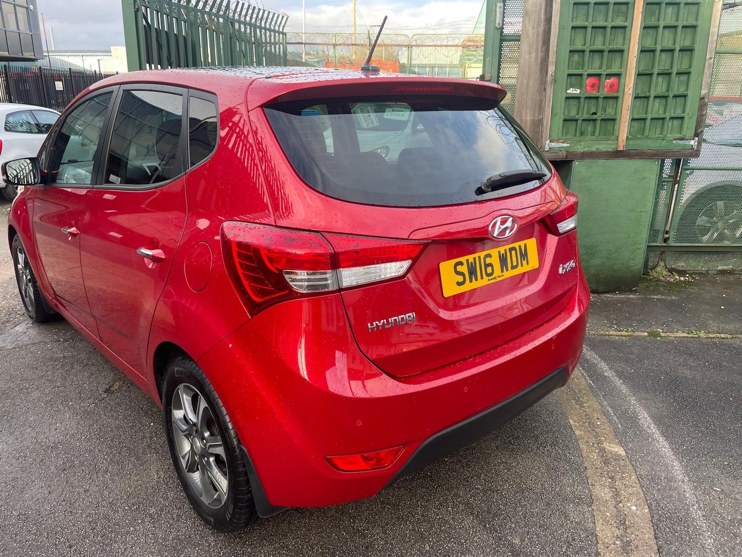 Used Hyundai Ix20 2016 for sale - 76935450: Photo 3