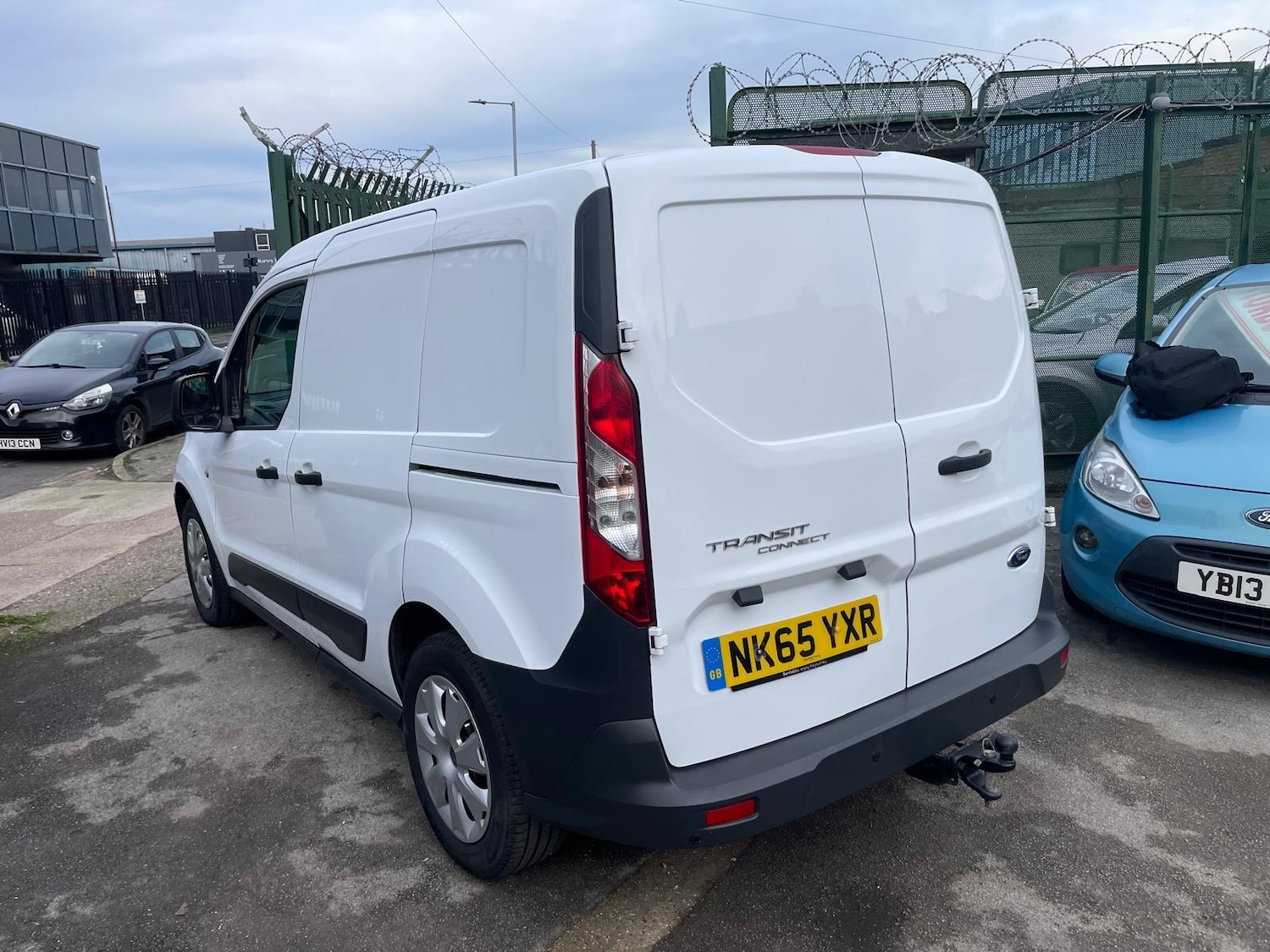 Used Ford Transit Connect 2015 for sale - 76951262: Photo 4