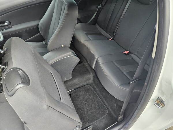 Used Renault Megane 2011 for sale - 74075271: Photo 10
