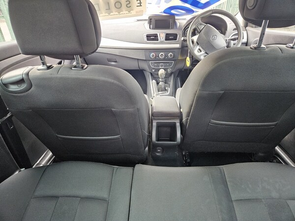 Used Renault Megane 2011 for sale - 74075271: Photo 7