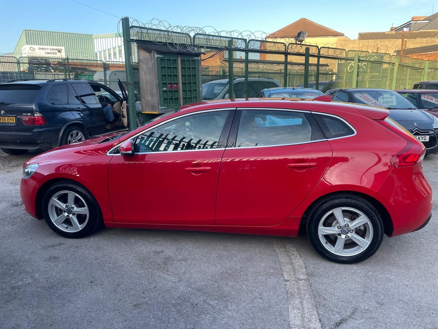 Used Volvo V40 2013 for sale - 77775485: Photo 25