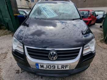 Used Volkswagen Touran 2009 for sale - 75160529: Photo