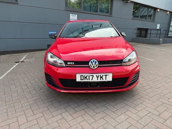 Used Volkswagen Golf 2017 for sale - 78843133: Photo