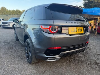 Used Land Rover Discovery Sport 2018 for sale - 78406048: Photo