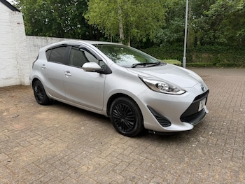 Used Toyota Aqua 2020 for sale - 78548761: Photo