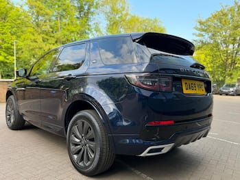 Used Land Rover Discovery Sport 2020 for sale - 79882591: Photo