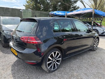 Used Volkswagen Golf 2015 for sale - 78406057: Photo