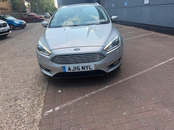 Used Ford Focus 2015 for sale - 79247750: Photo