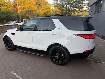 Used Land Rover Discovery 2018 for sale - 79496890: Photo