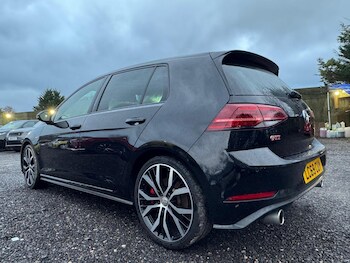 Used Volkswagen Golf 2020 for sale - 78406043: Photo