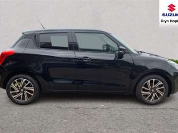 Used Suzuki Swift 2024 for sale - 74504091: Photo