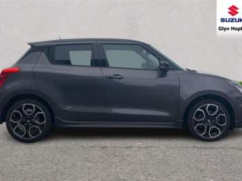 Used Suzuki Swift 2023 for sale - 74805009: Photo