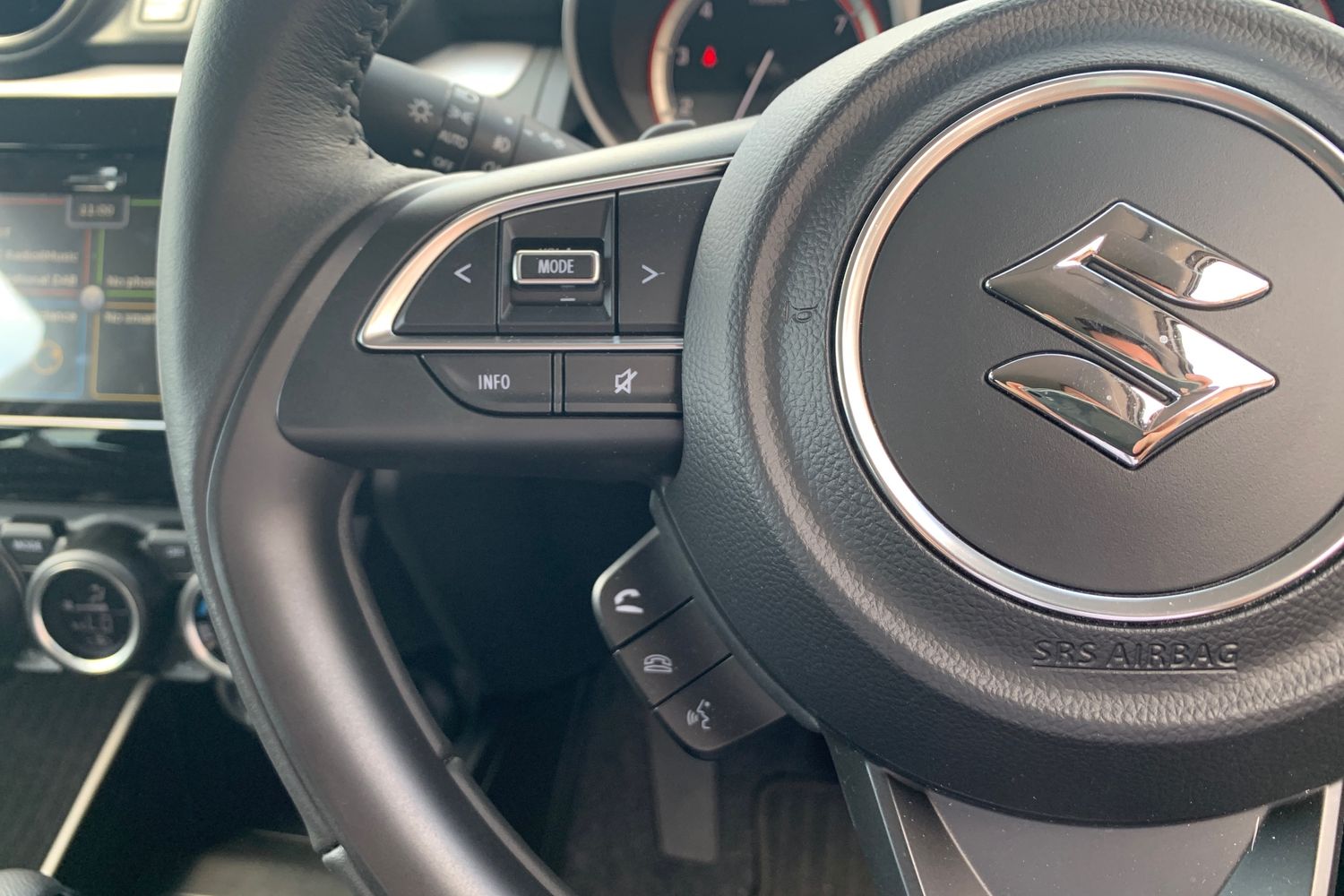 Used Suzuki Swift 2023 for sale - 76475086: Photo 21