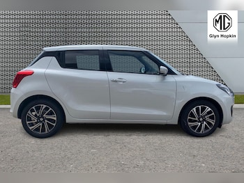 Used Suzuki Swift 2023 for sale - 76475086: Photo