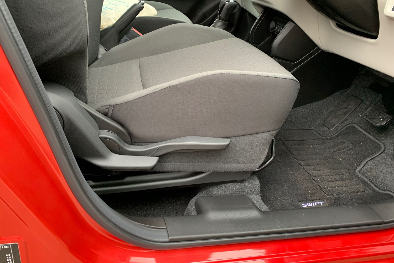 Used Suzuki Swift 2025 for sale - 76871307: Photo 32