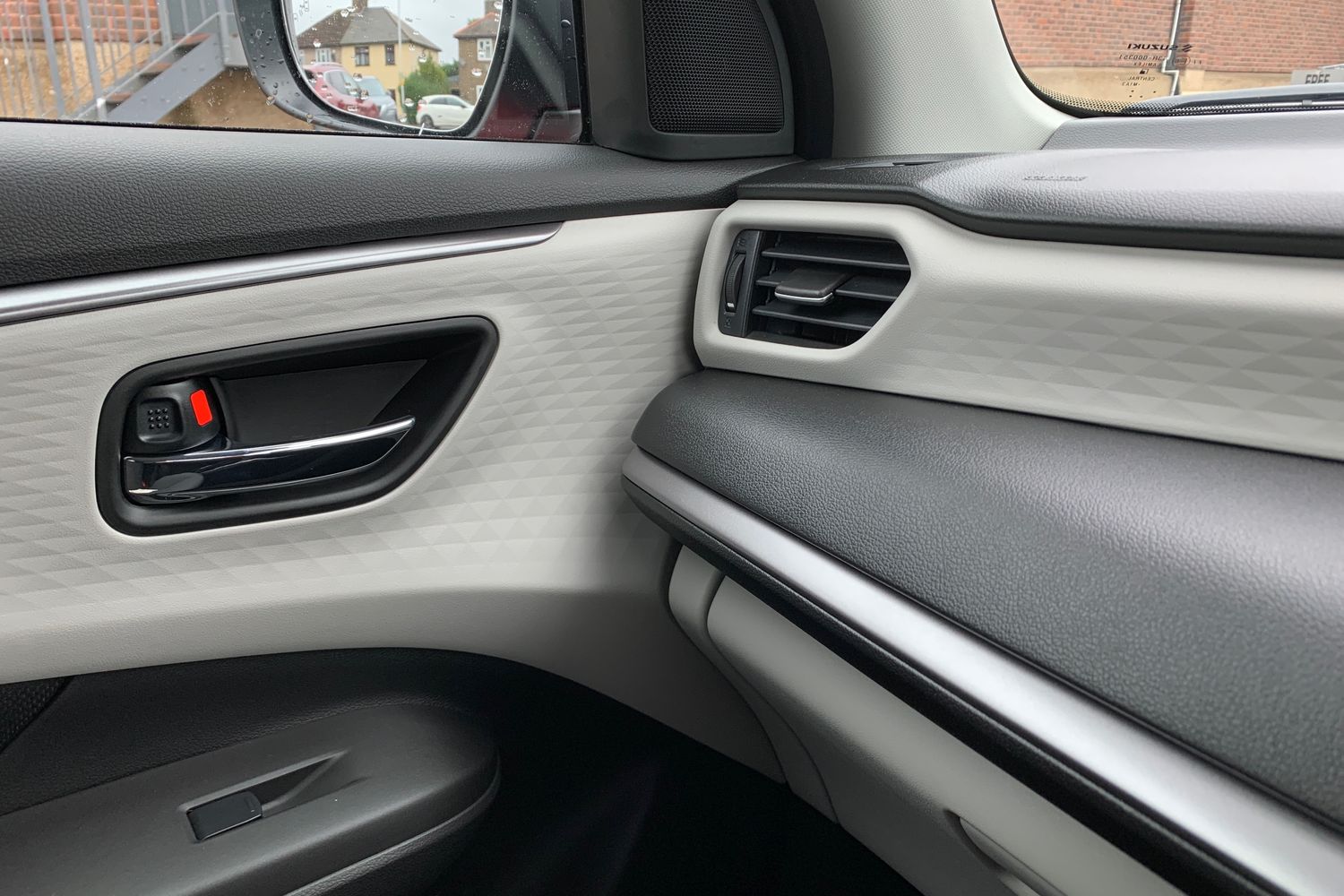 Used Suzuki Swift 2025 for sale - 76871307: Photo 40