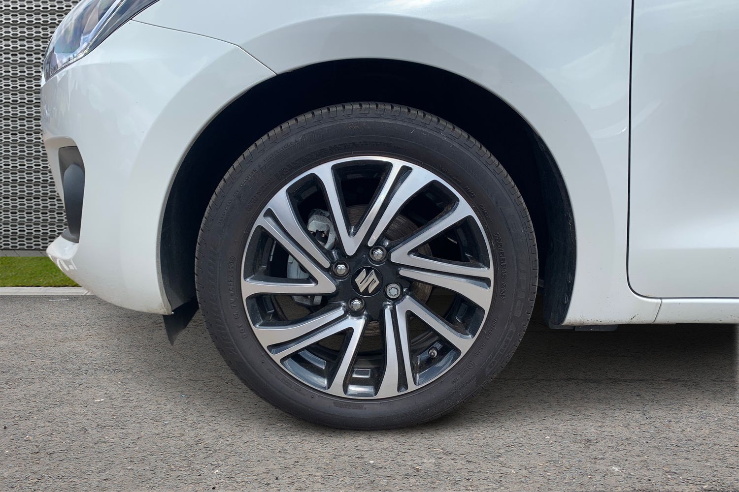 Used Suzuki Swift 2023 for sale - 76868279: Photo 9