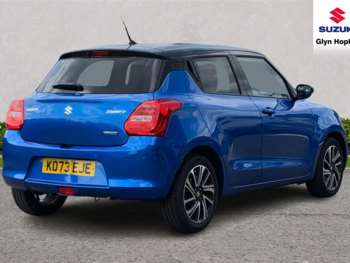 Used Suzuki Swift 2023 for sale - 74805010: Photo