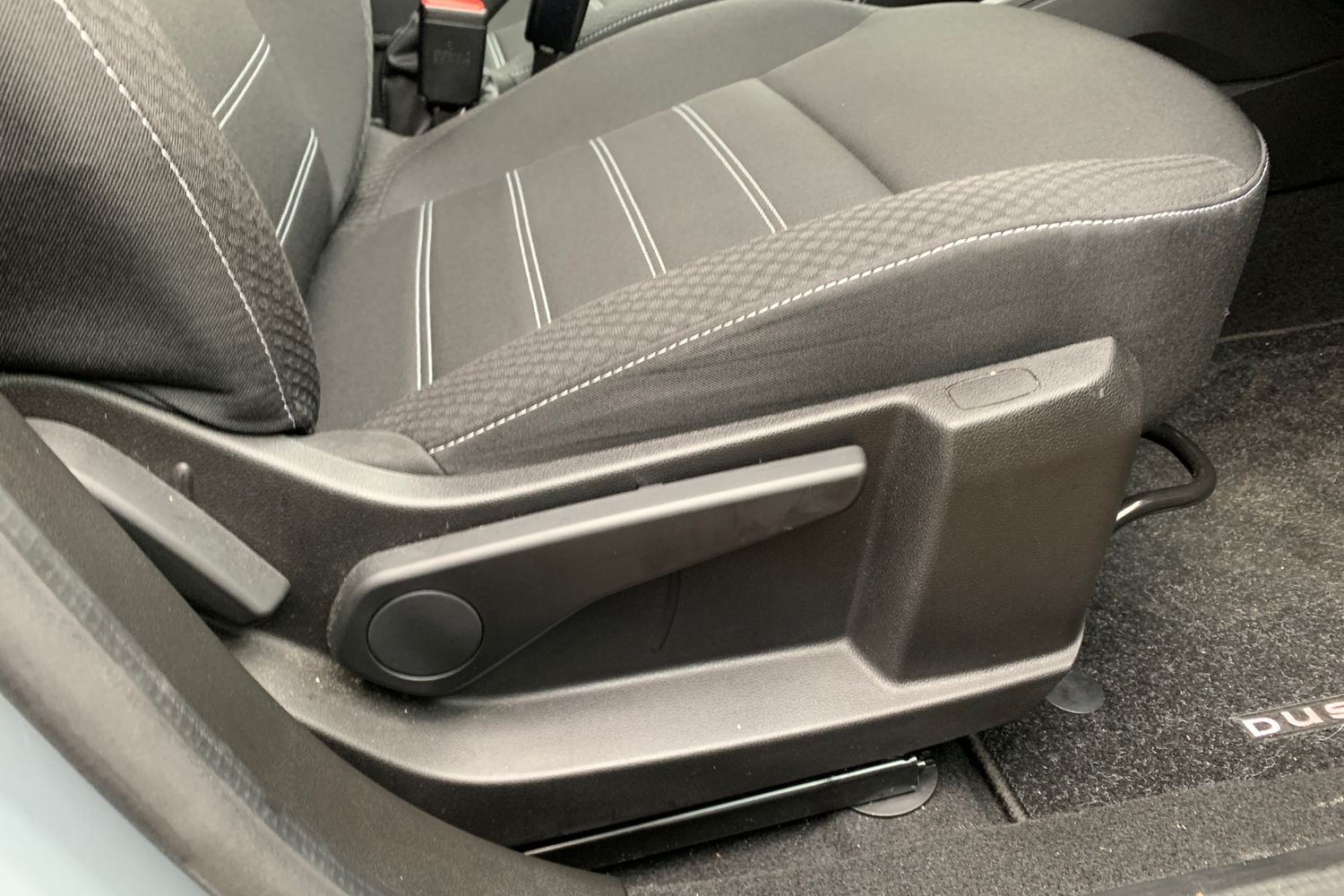 Used Dacia Duster 2023 for sale - 76871491: Photo 31