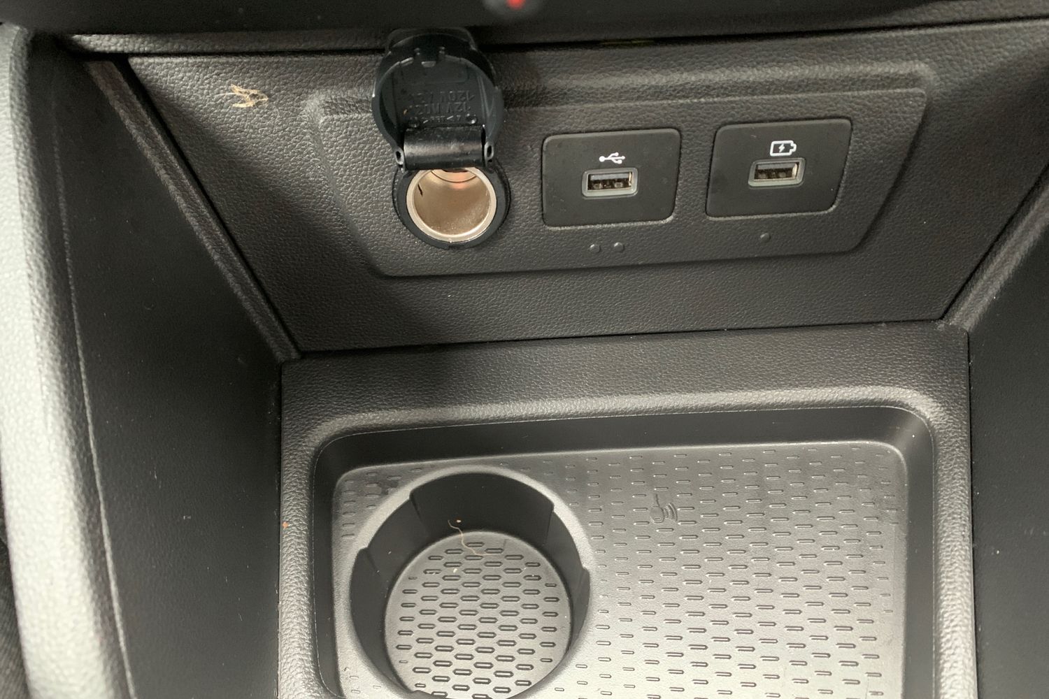 Used Dacia Duster 2023 for sale - 76871491: Photo 34