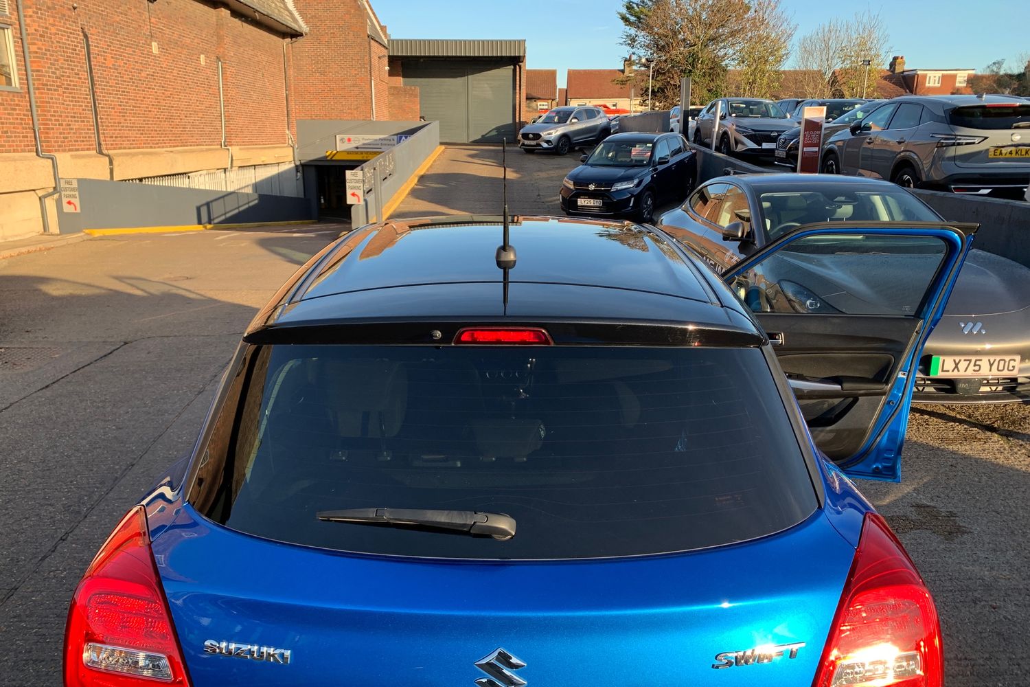 Used Suzuki Swift 2022 for sale - 76874066: Photo 32