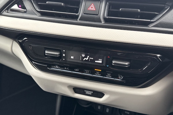 Used Suzuki Swift 2024 for sale - 75391784: Photo 15