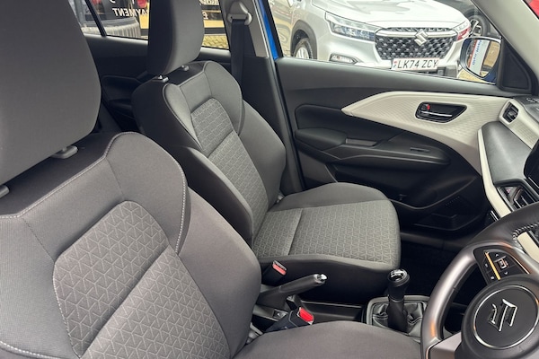 Used Suzuki Swift 2024 for sale - 75391784: Photo 37